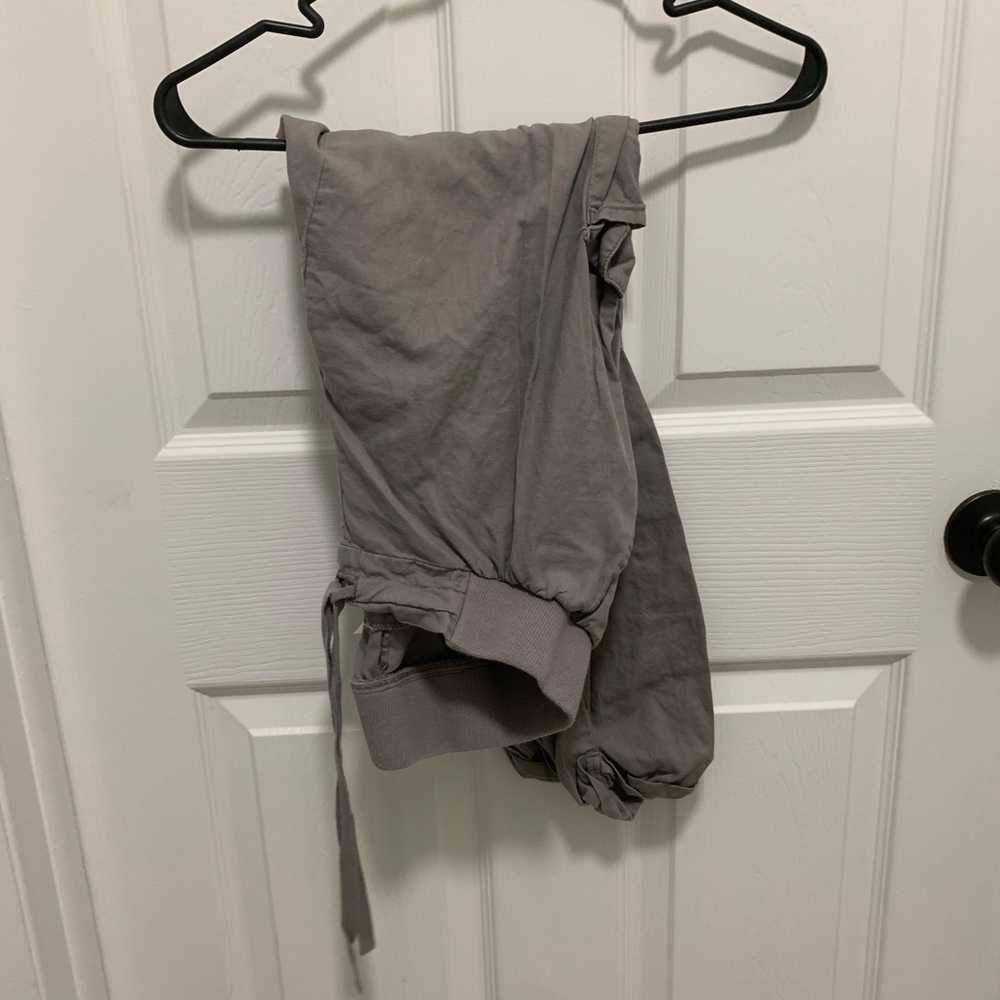 Maternity Cropped Pants